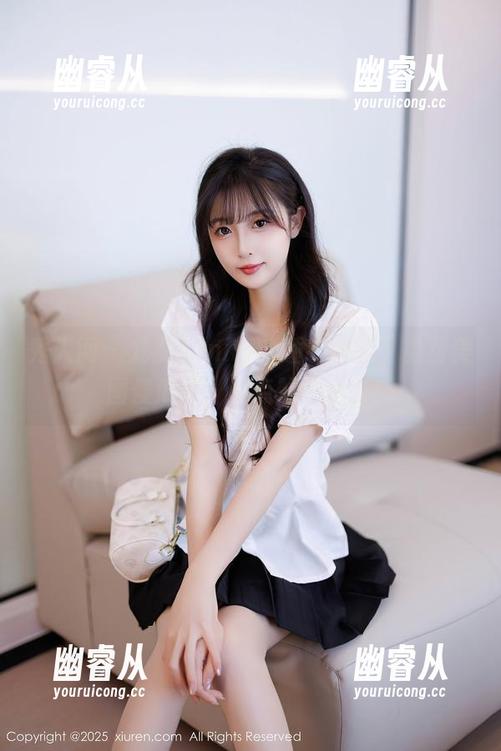 秀人网 - 龙女sunny的睡衣奇招，免费美图傻瓜版，不点赞你回去！