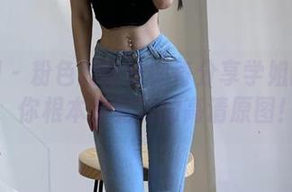 微密圈 – 粉色的猪陈佩奇分享学姐的日常，你根本没见过的高清原图！