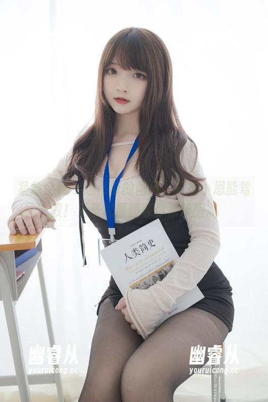 紧急企划 - 这吊带的画风，只有小恩能驾驭！无圣光原图等你来唤醒。