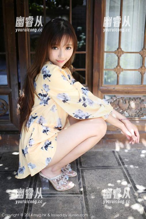 美媛馆 - 作品见证：伊小七MoMo的长腿，免费让你垂涎欲滴。
