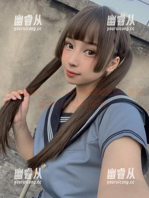 看胡桃猫Kurumineko的运动原图，难道我适合打卡健身房吗？