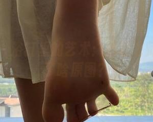 微密圈 – 浴缸里的艺术：若若老师到底藏了啥原图？