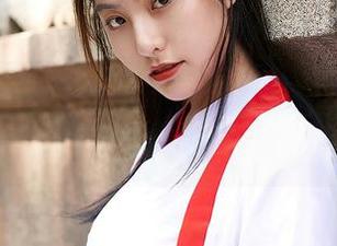 蜜桃社 – 值得被标记的豆瓣酱全集与白衬衫，你肯定想不到。