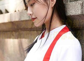 蜜桃社 – 每个人都需要一点豹纹？陆萱萱Cecilia的免费写真告诉你怎么回事！