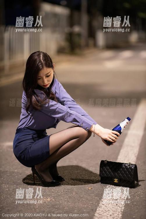 语画界 - 顾乔楠毛衣秀，私房美图里藏着你的梦吗？