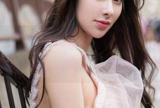 魅妍社 – 从周小然这里透出的女孩气息，犹如美图般让人放空，适合壁纸吗？