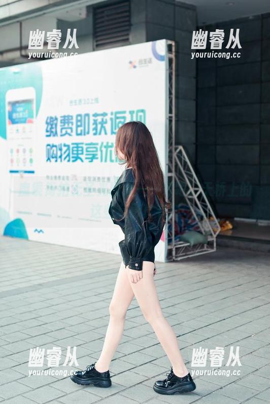 魔镜街拍无圣光图集——好吧，天桥上的这些身影真有料