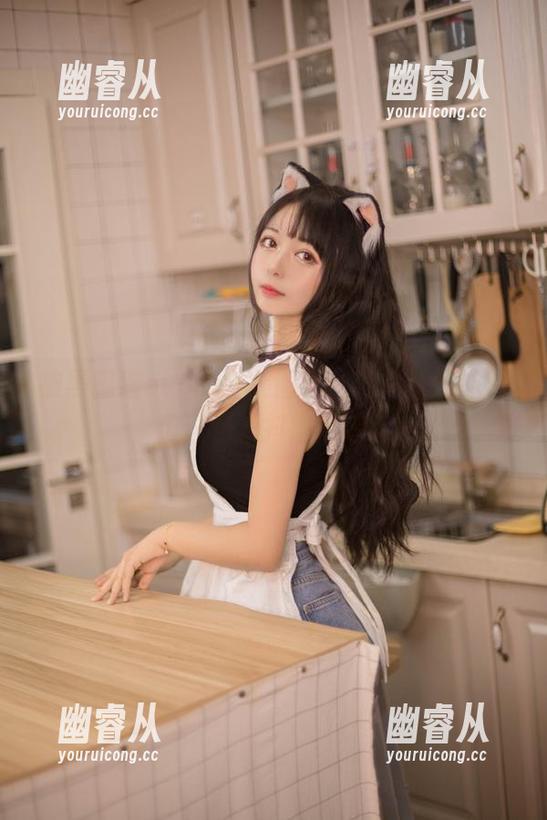 被黑猫猫ovo的合集圈粉：剧情时而尬，但这包袱抖得不错。